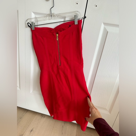 Red tube dress - Picture 7 of 9